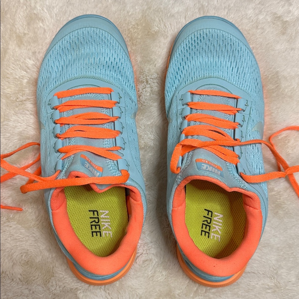 Nike Free 3.0✨ Womens light blue knit and orange tennis shoes. Sz 7✨ - Picture 5 of 7